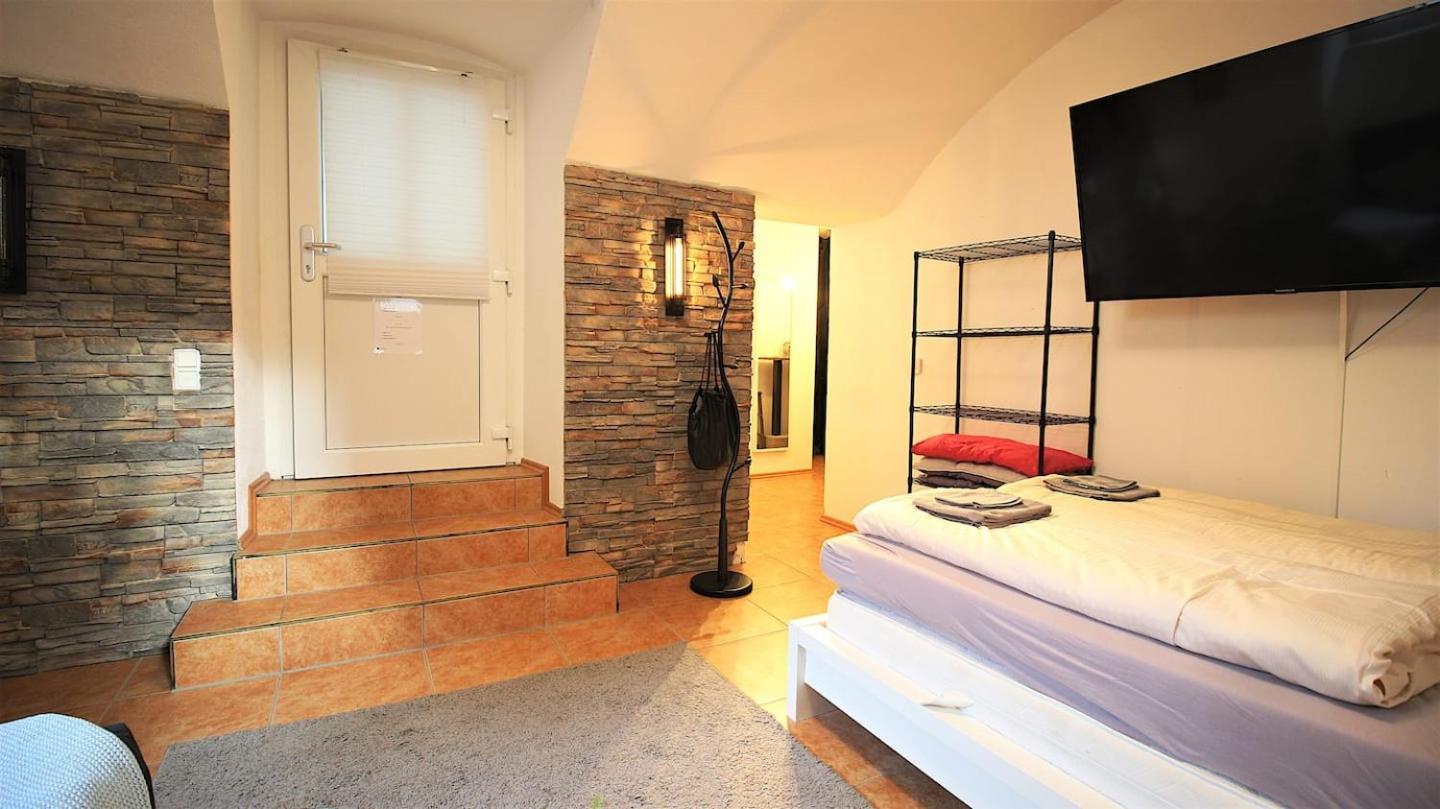 Fully Equipped Apartment Near Main Station Βίρτσμπουργκ Εξωτερικό φωτογραφία